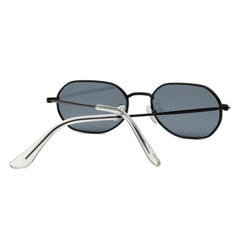 2020 New Red Brand Designer Vintage Oval Sunglasses Woman Retro Clear Lens Eyewear Square Sun Glasses For Female Male UV400