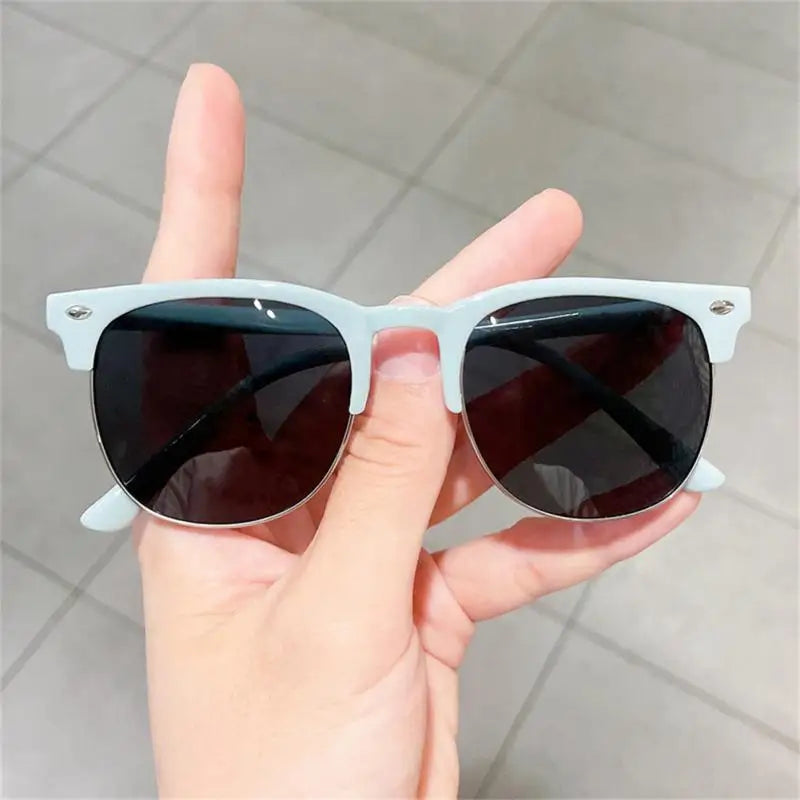 Fashion Children Sunglasses Boy Girl Stylish Goggles Baby Student Shades Eyeglasses Party Eyewear Square Summer UV400 Sunglasses